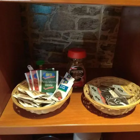 La Cabaña Con Jacuzzi Alloggio in famiglia *